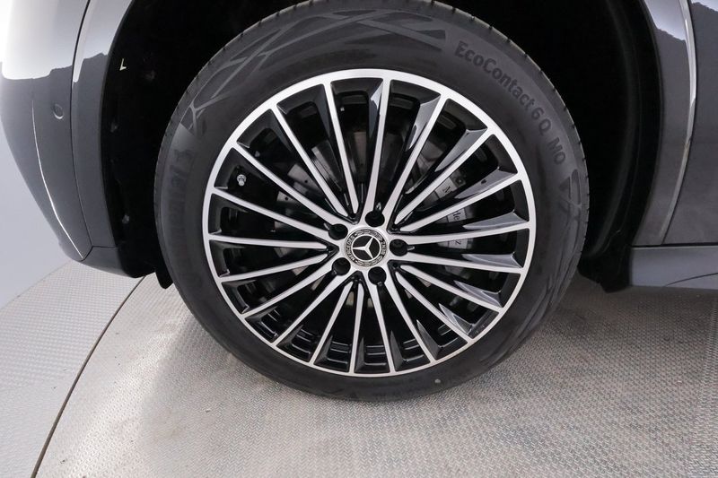 Mercedes GLC300 bild 36