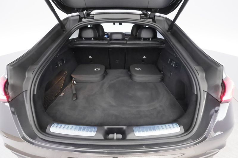 Mercedes GLC300 bild 18