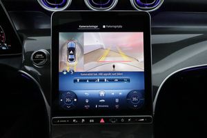 Mercedes GLC300 bild 27