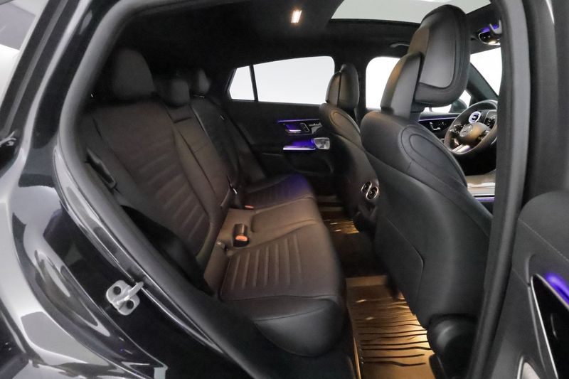 Mercedes GLC300 bild 17