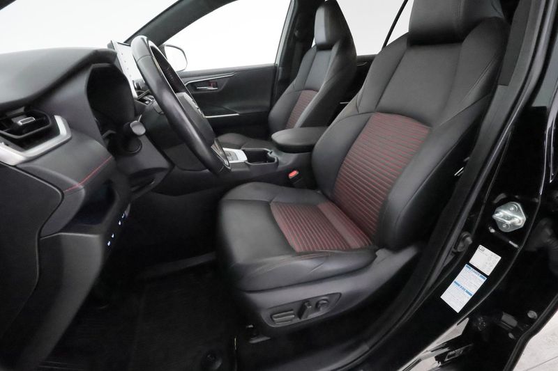 Toyota RAV4 bild 12