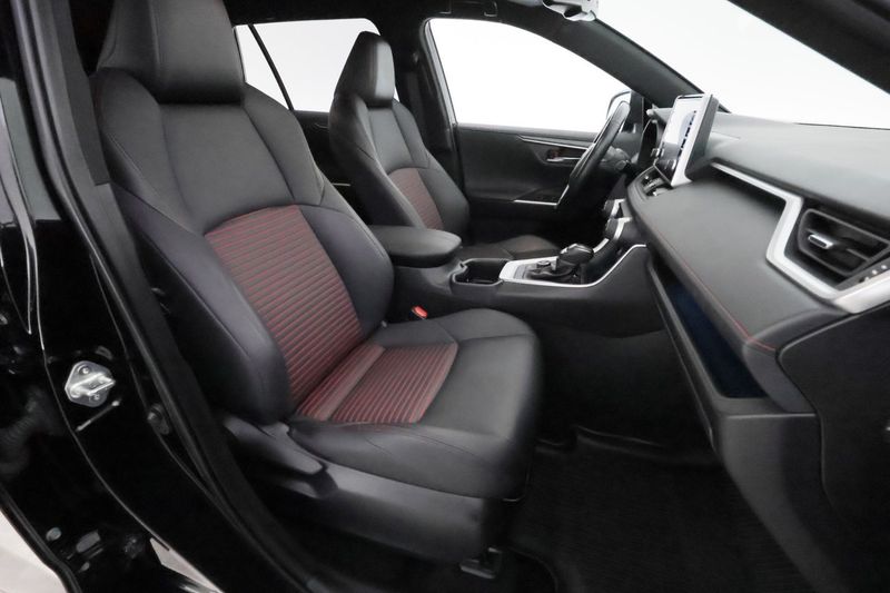 Toyota RAV4 bild 15