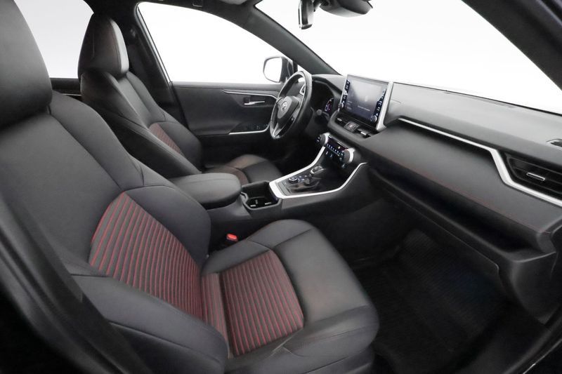 Toyota RAV4 bild 14