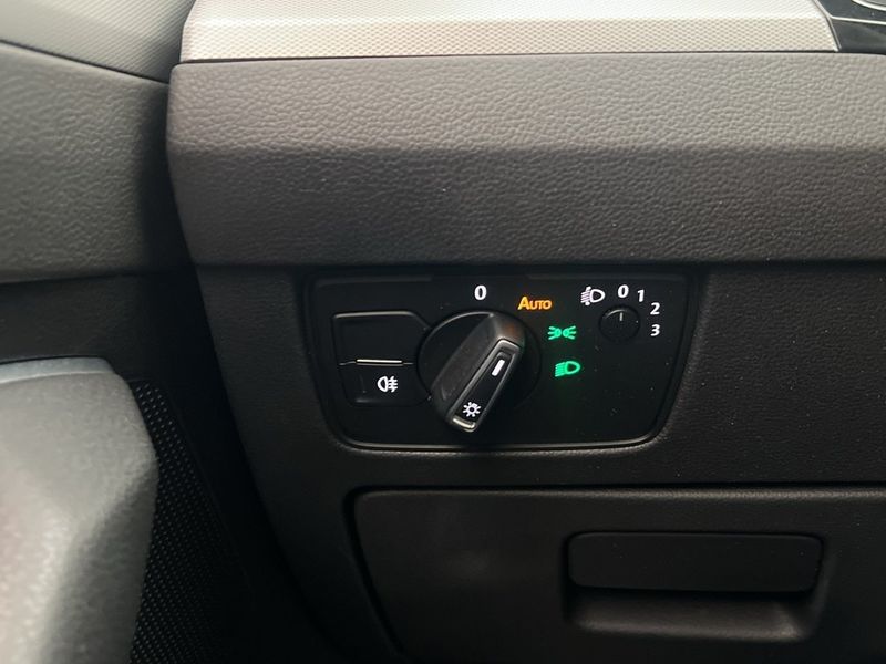 Volkswagen Passat bild 23
