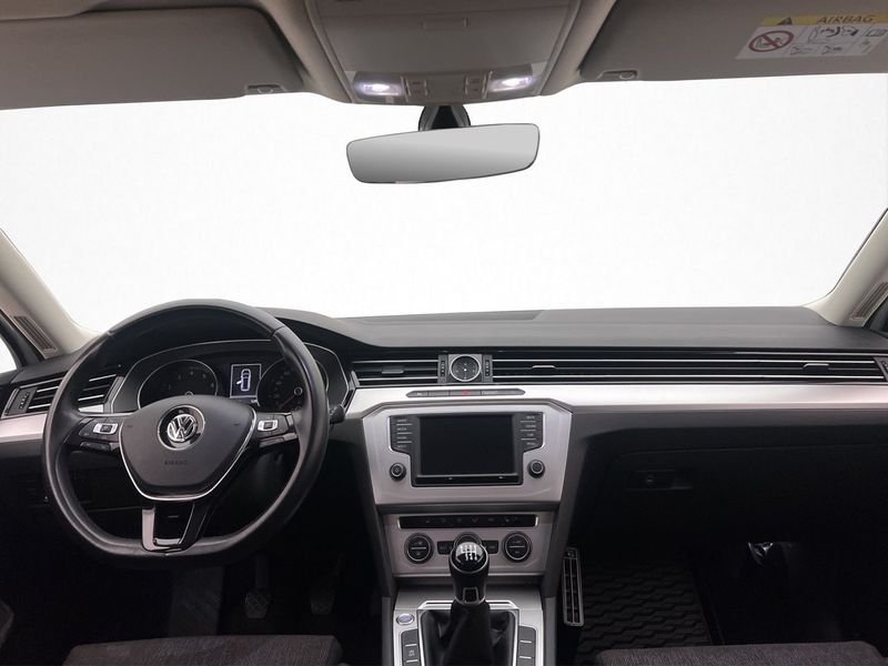 Volkswagen Passat bild 13