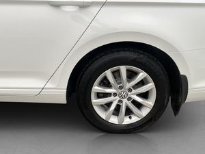 Volkswagen Passat bild 25