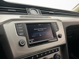 Volkswagen Passat bild 18