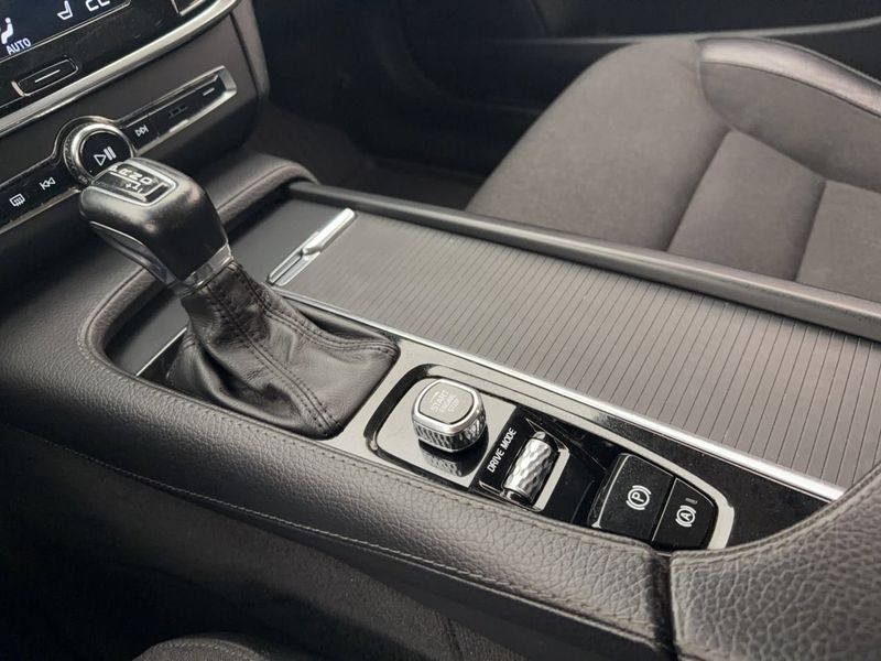 Volvo V90 bild 24