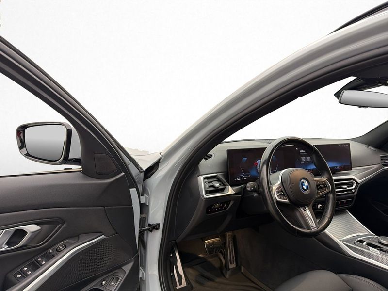BMW 330 bild 15