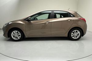 Hyundai i30 bild 2