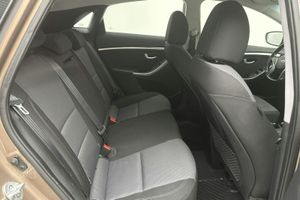 Hyundai i30 bild 8