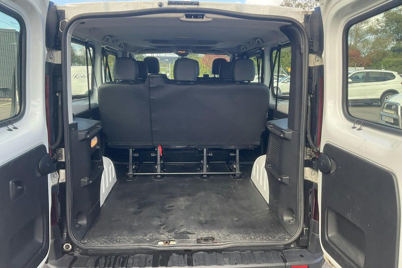 Renault Trafic bild 11