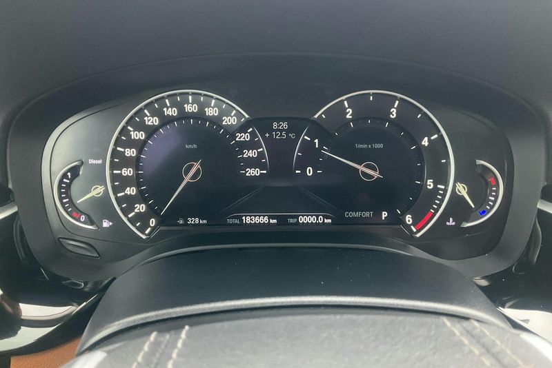 BMW 520 bild 11