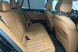 BMW 520 bild 8