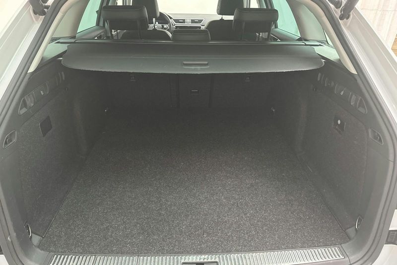 Skoda Superb bild 8