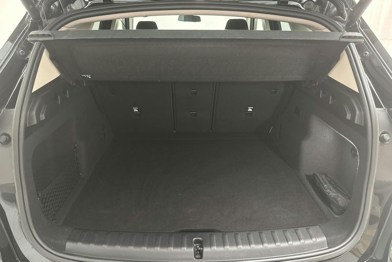 BMW X1 bild 9