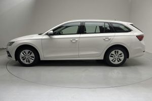 Skoda Octavia bild 2