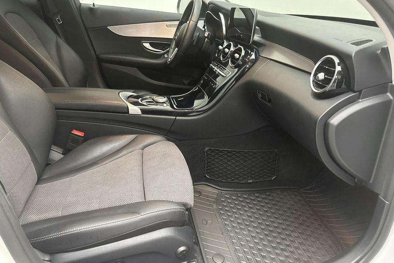 Mercedes C220 bild 7