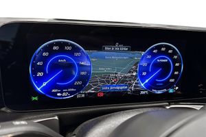 Mercedes EQB300 bild 7