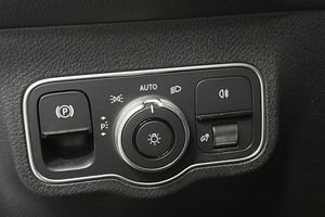 Mercedes EQB300 bild 11