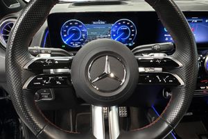 Mercedes EQB300 bild 6