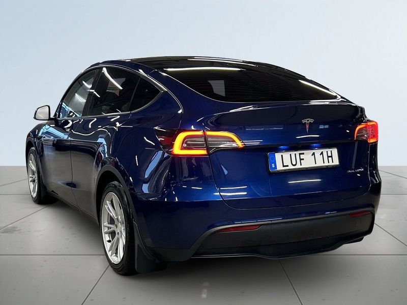 Tesla Model Y bild 5