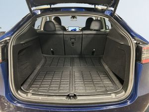 Tesla Model Y bild 12