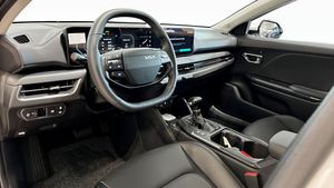 Kia K4 bild 11