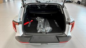 Kia K4 bild 14