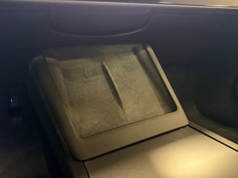 Tesla Model 3 bild 15