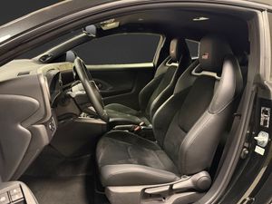 Toyota Yaris bild 8
