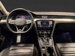 Volkswagen Passat bild 14
