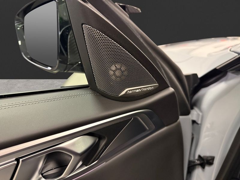 BMW M4 bild 9