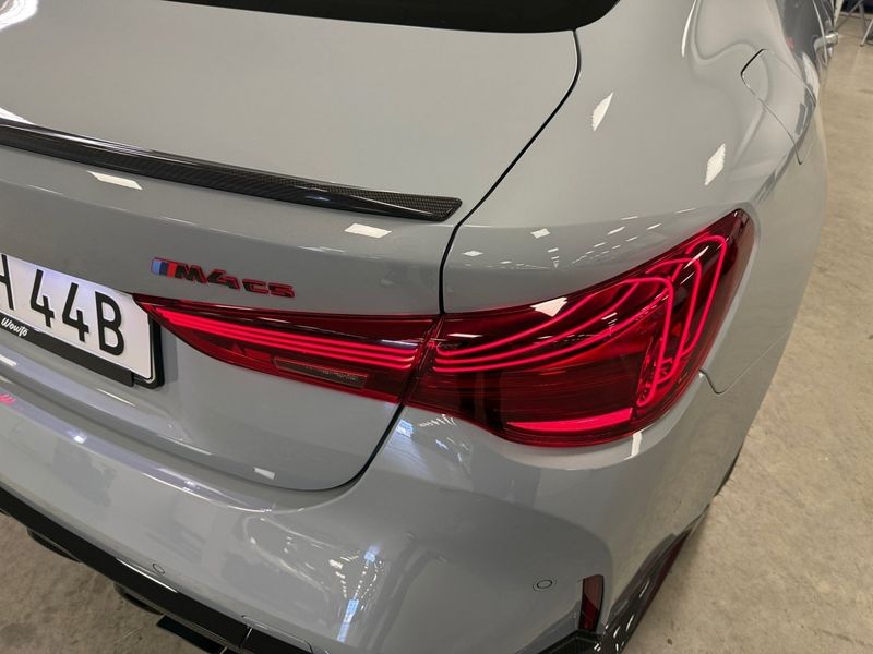 BMW M4 bild 24