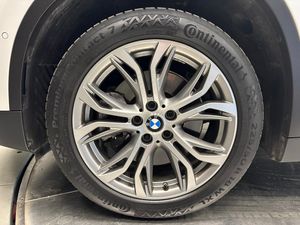 BMW X1 bild 9