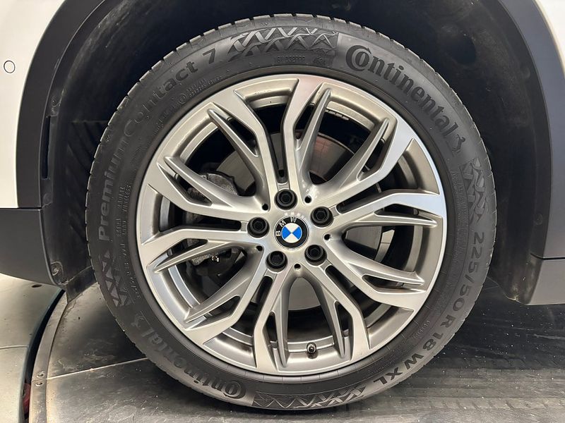 BMW X1 bild 9