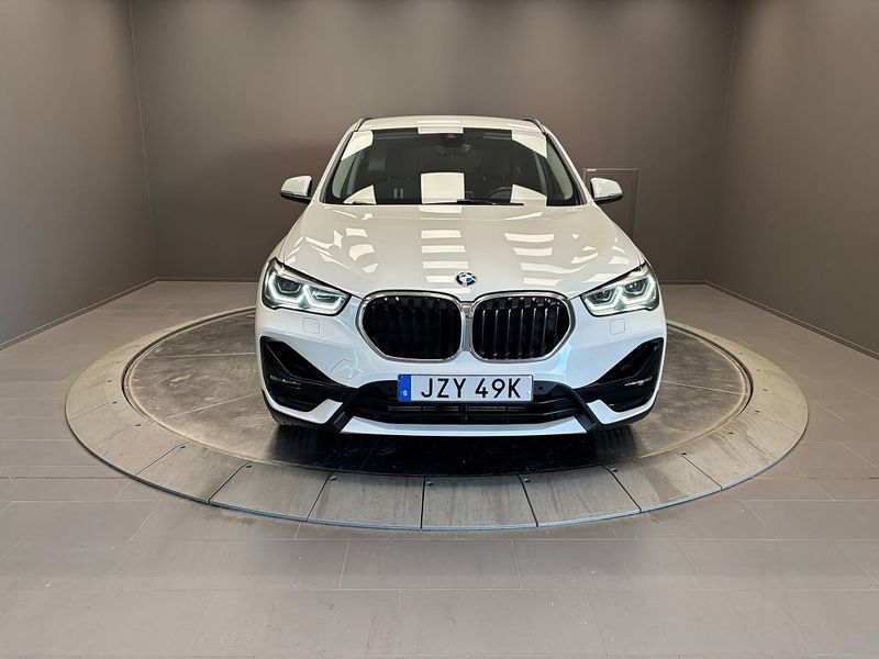 BMW X1 bild 8