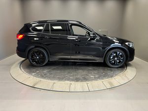 BMW X1 bild 6
