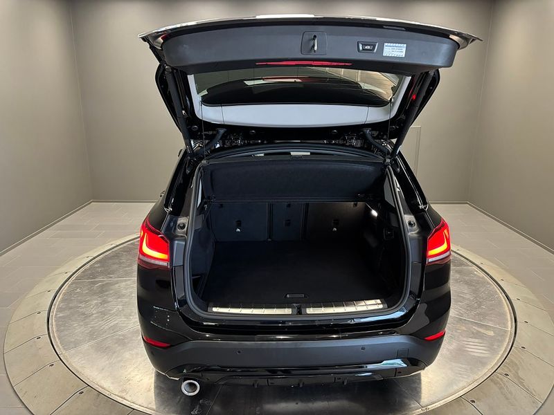 BMW X1 bild 9