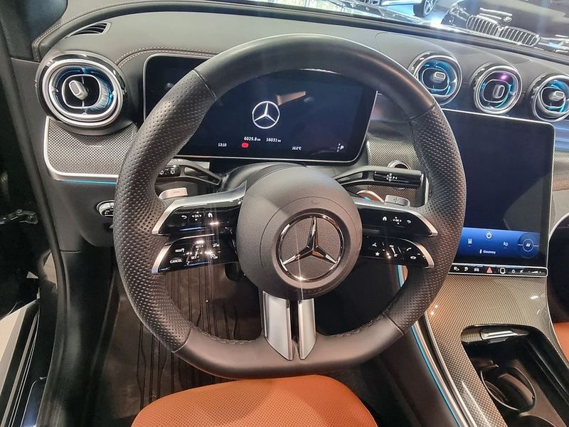 Mercedes GLC300 bild 14
