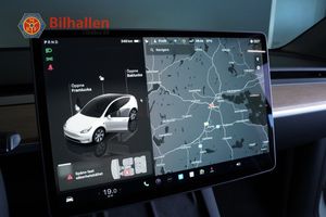 Tesla Model Y bild 8