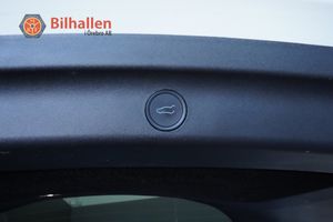Tesla Model Y bild 18