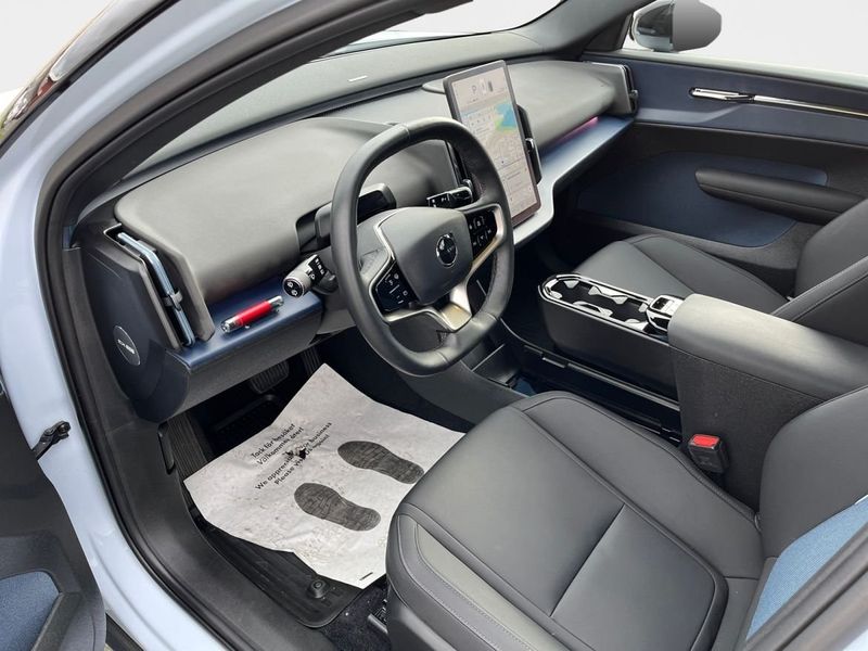 Volvo EX30 bild 9