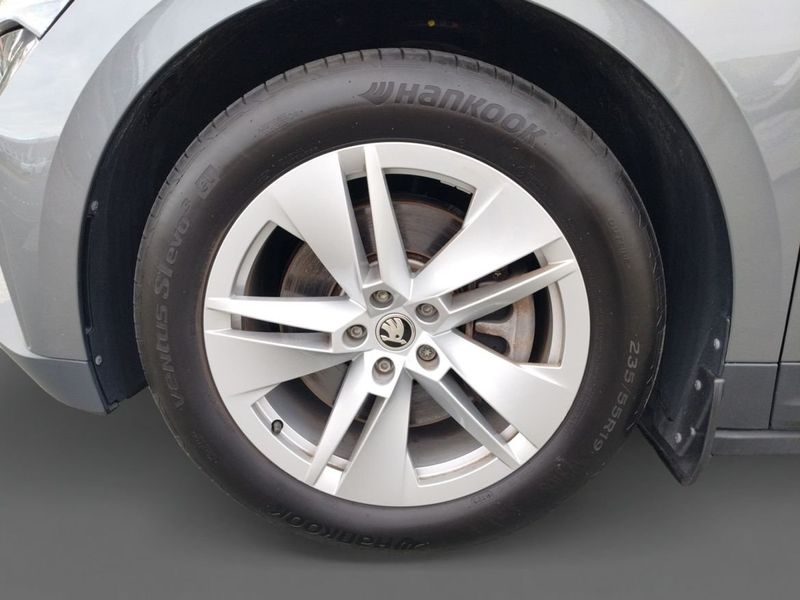 Skoda Enyaq bild 14