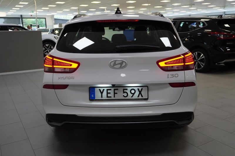 Hyundai i30 bild 8