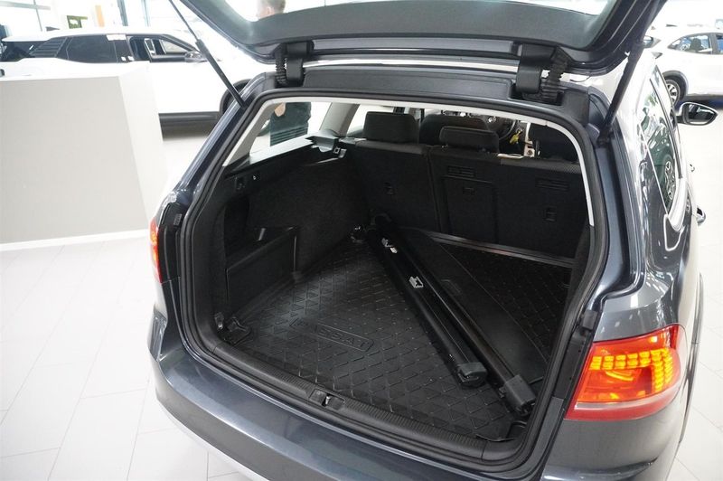 Volkswagen Passat bild 9