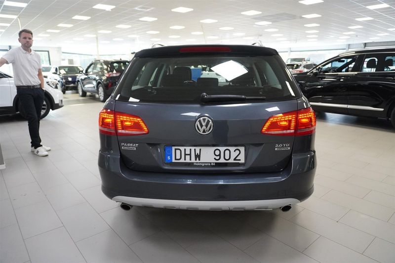 Volkswagen Passat bild 8