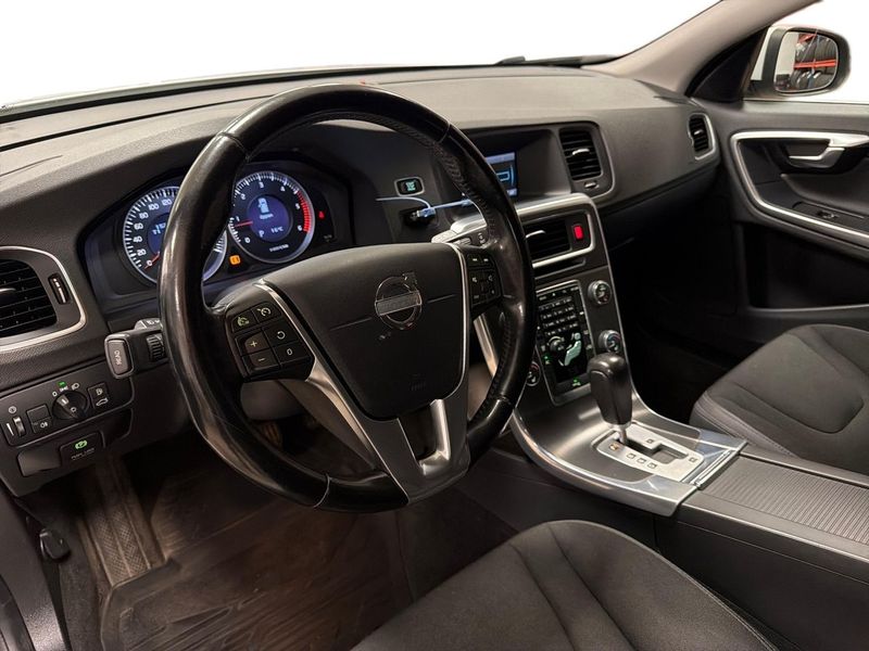 Volvo V60 bild 8