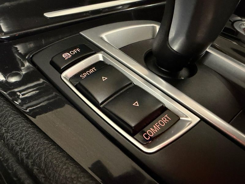 BMW 520 bild 24