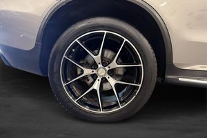 Mercedes GLC300 bild 12